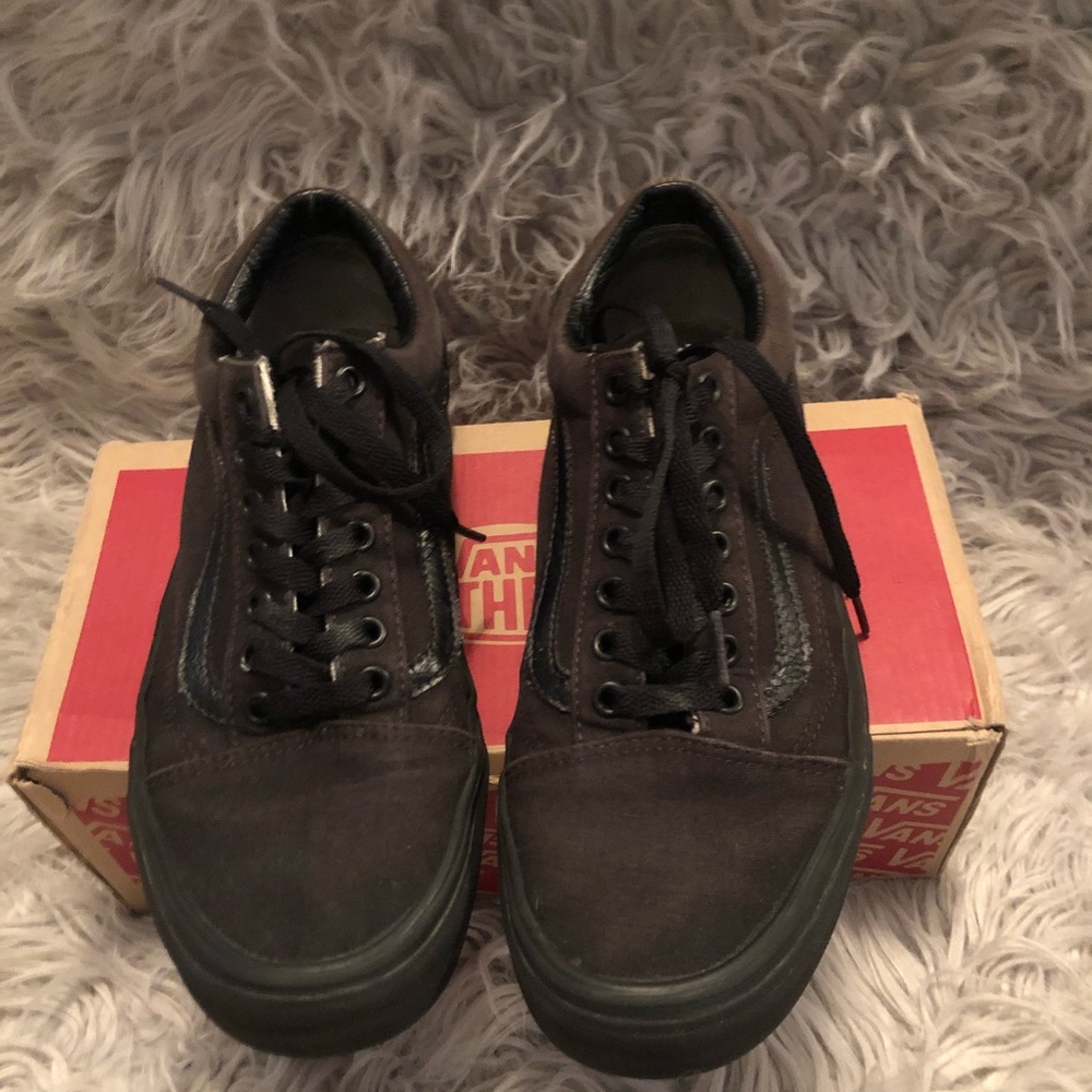 Black old Skool vans